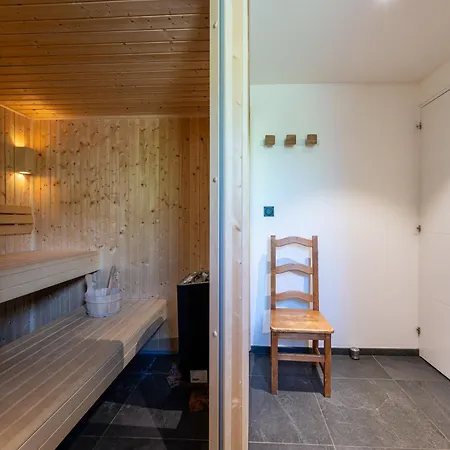 De L'alpette 木屋 瓦卢瓦尔